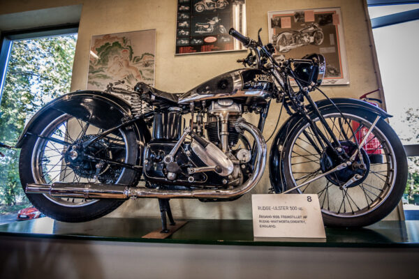 Datum: 2014:09:06 10:21:00 Stubbekøbing, Motorcykel- og Radiomuseum