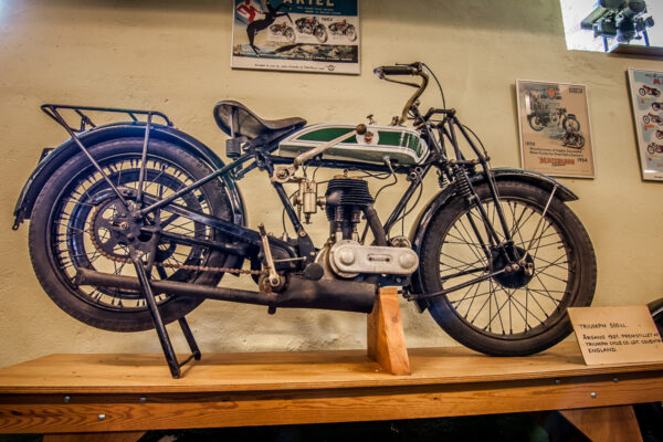 Datum: 2014:09:06 10:50:21 Stubbekøbing, Motorcykel- og Radiomuseum